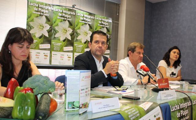 Las alhóndigas de PROEXPORT difunden entre los agricultores de Murcia y Alicante la Lucha Integrada de Plagas